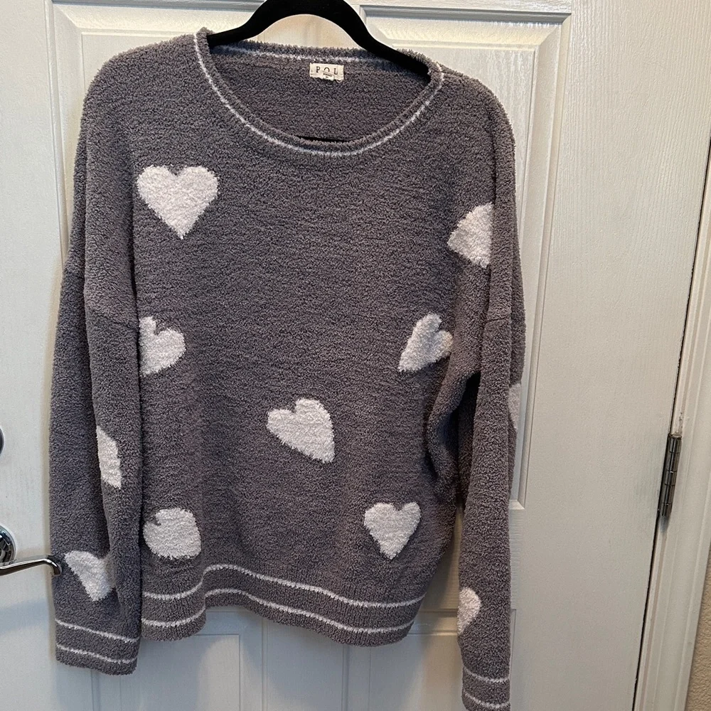 POL Gray and White Heart Lounge set Pants Size M, Top size L - Picture 2 of 8